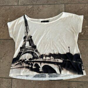 Harlow Cream Paris Graphic T-Shirt Size Medium